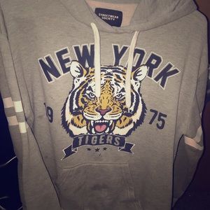 Streatwear Society NewYork 1975 Tigers Hoodie